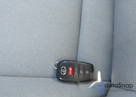 2025 Toyota Camry Le from USA, damaged, VIN 4T1DAACKXSU166132